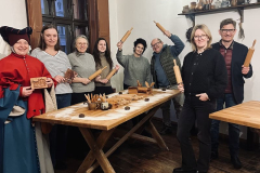 ABOUT-US-OUR-TEAM-zamiast-pracownicy-w-kuchni-1